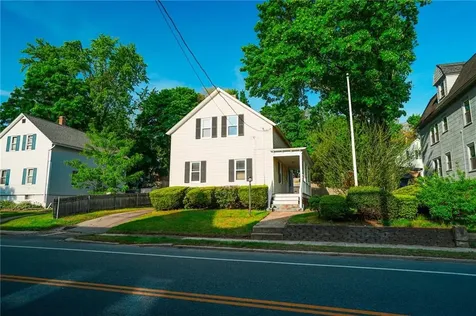 193 Roger Williams Avenue East Providence RI 02916