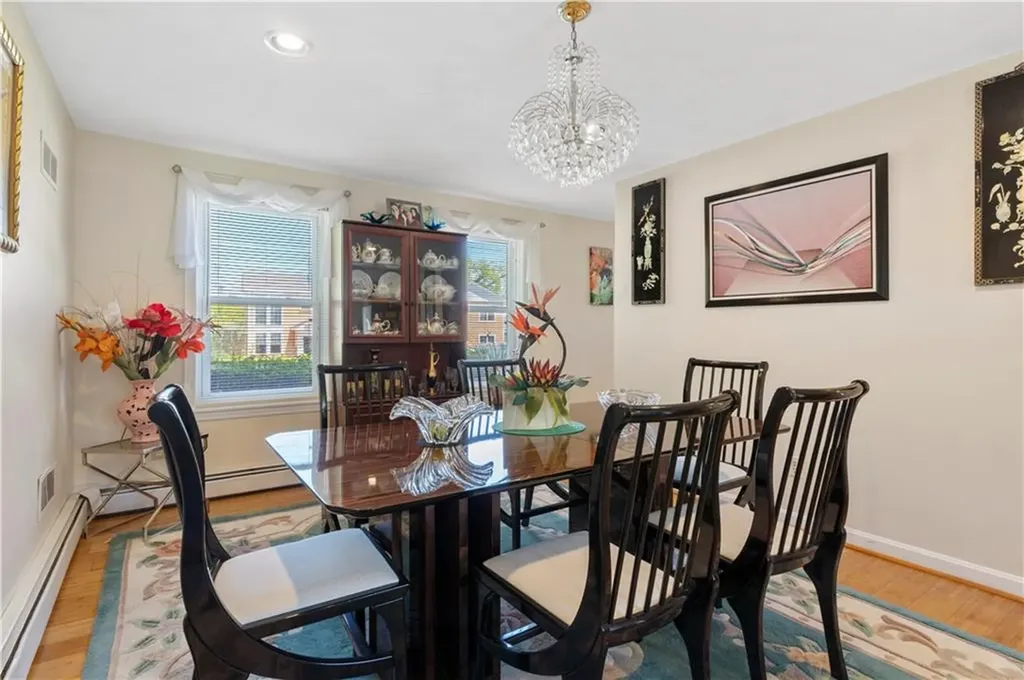 22 Westmoreland Street Narragansett RI 02882