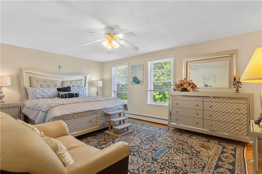 22 Westmoreland Street Narragansett RI 02882