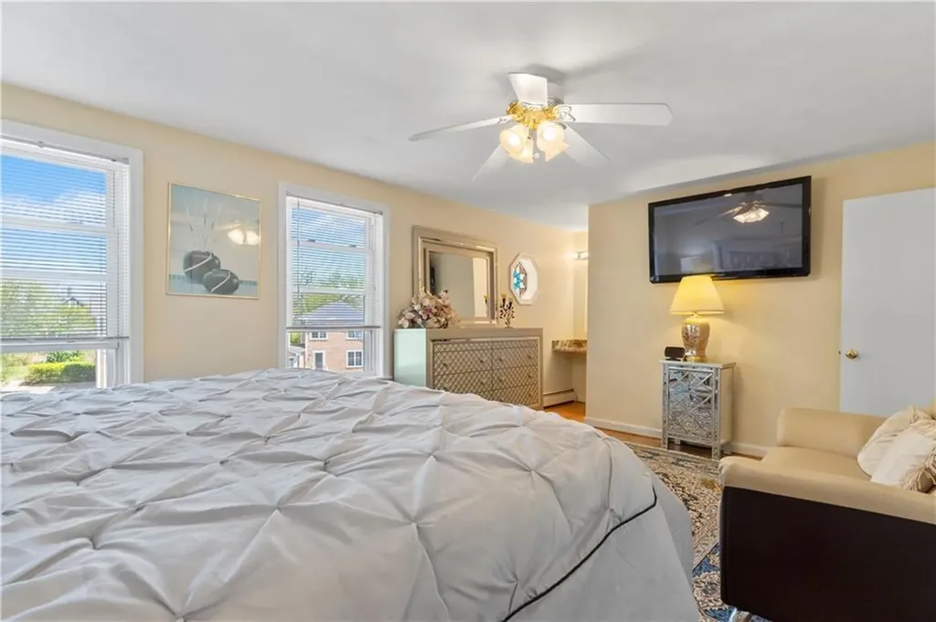 22 Westmoreland Street Narragansett RI 02882