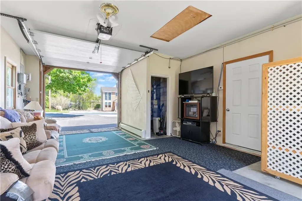 22 Westmoreland Street Narragansett RI 02882