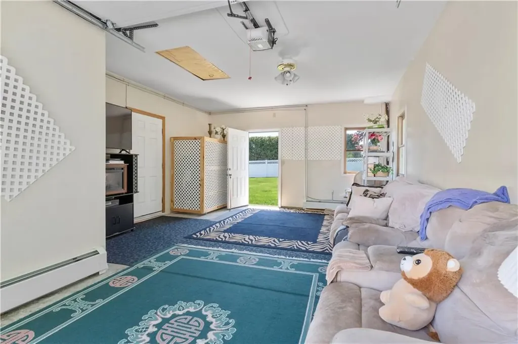 22 Westmoreland Street Narragansett RI 02882