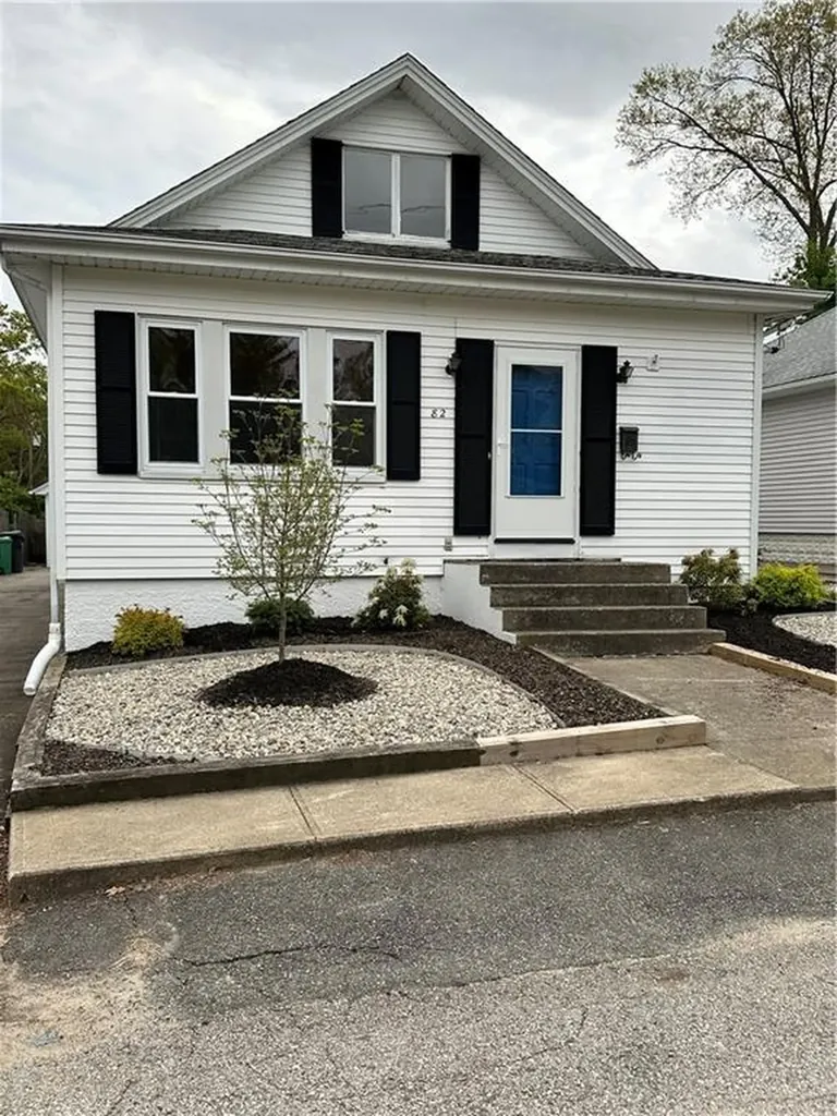 82 Benedict Road Warwick RI 02888