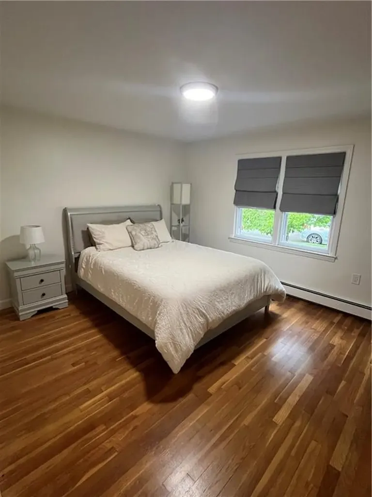 242 Parkside Drive Warwick RI 02888