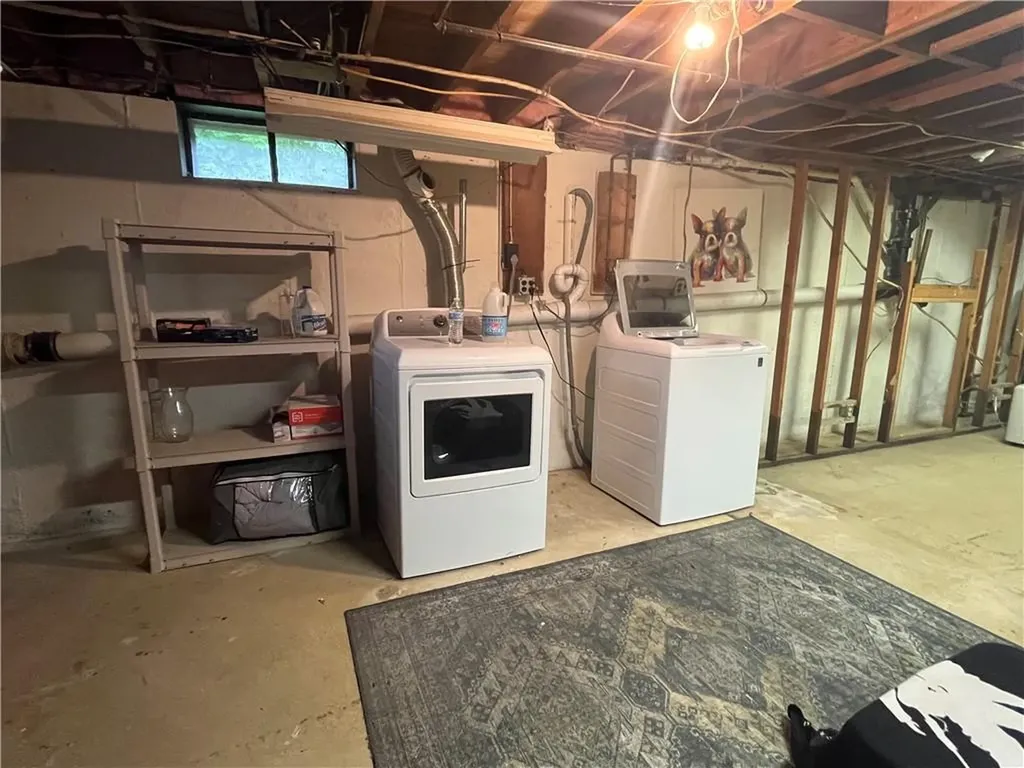 242 Parkside Drive Warwick RI 02888