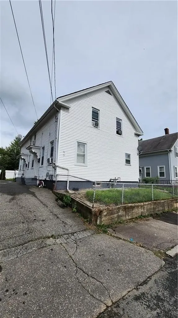 72 Maple Avenue Johnston RI 02919