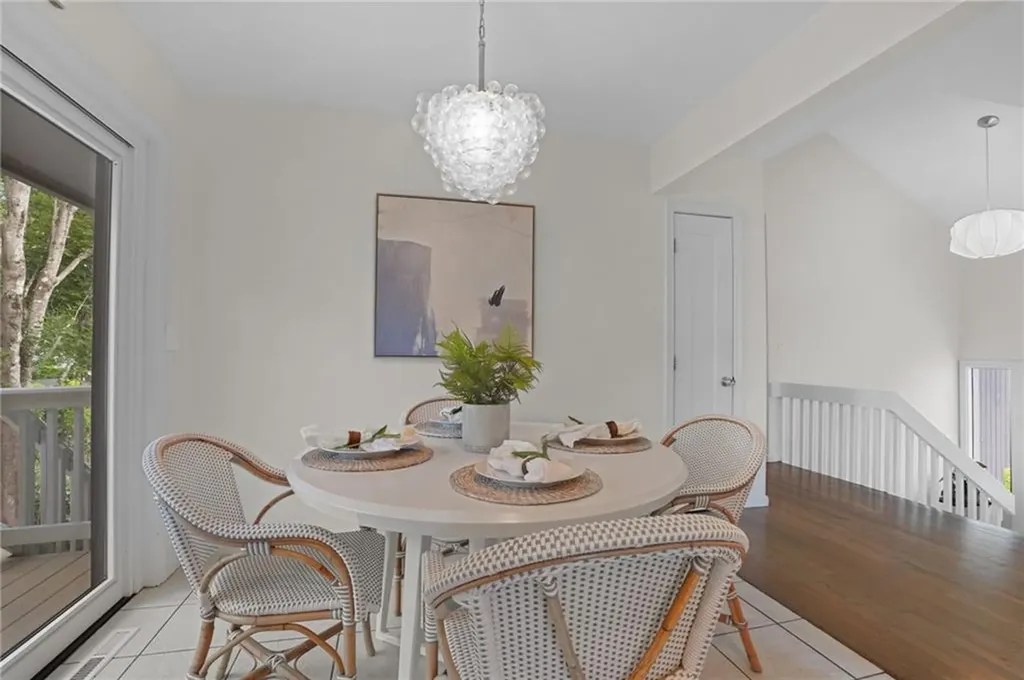 49 Riverside Drive Barrington RI 02806