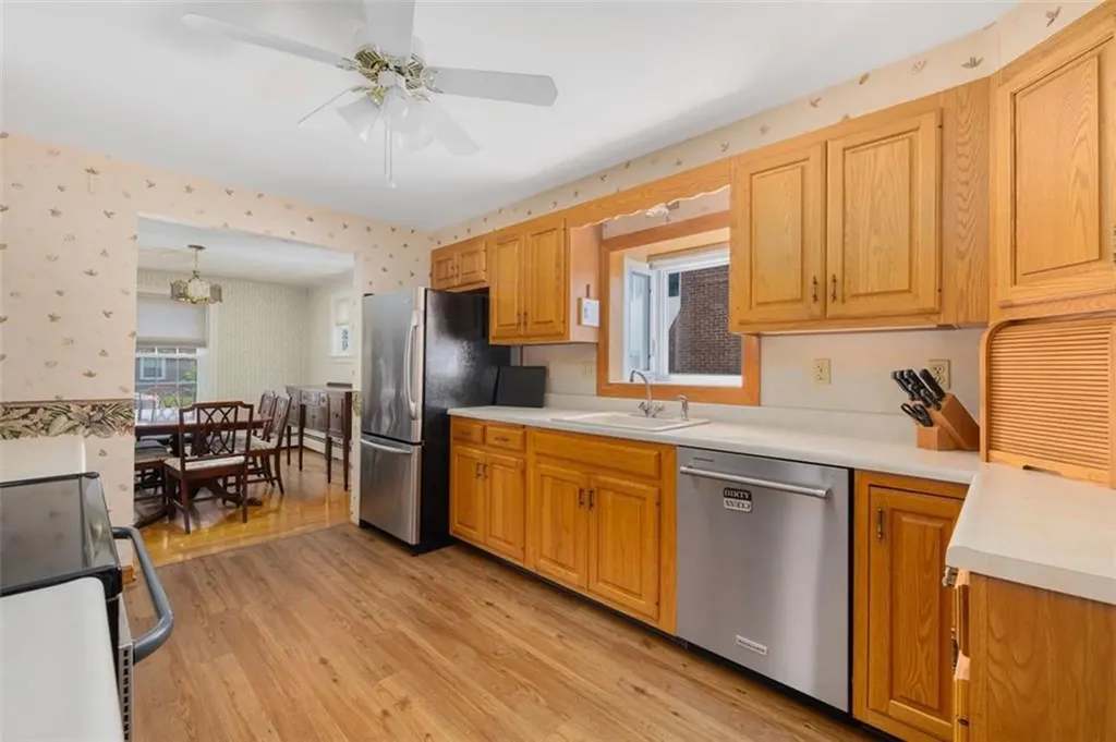 165 Woodhaven Road Pawtucket RI 02861