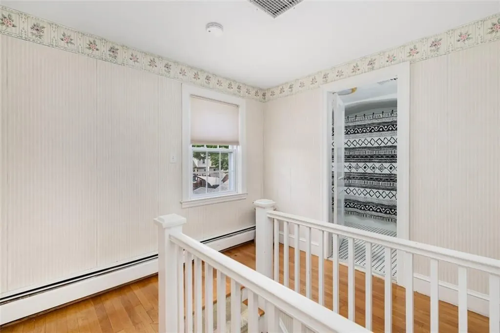 165 Woodhaven Road Pawtucket RI 02861
