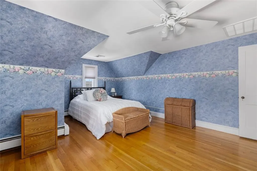 165 Woodhaven Road Pawtucket RI 02861