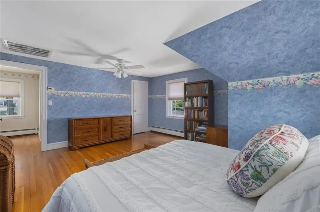 165 Woodhaven Road Pawtucket RI 02861