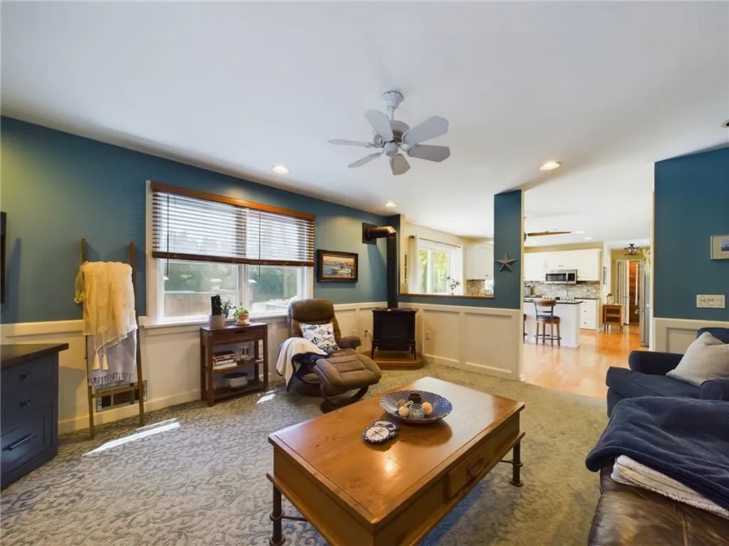 46 Pleasant Avenue Narragansett RI 02882