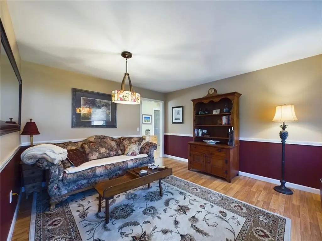 46 Pleasant Avenue Narragansett RI 02882