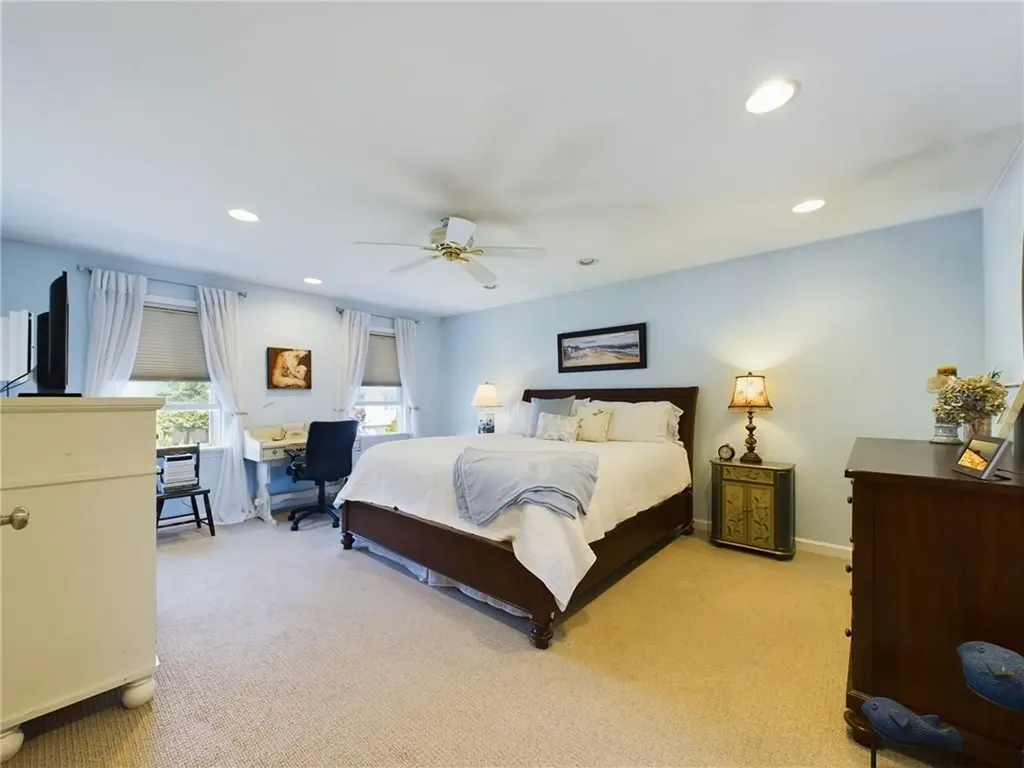 46 Pleasant Avenue Narragansett RI 02882