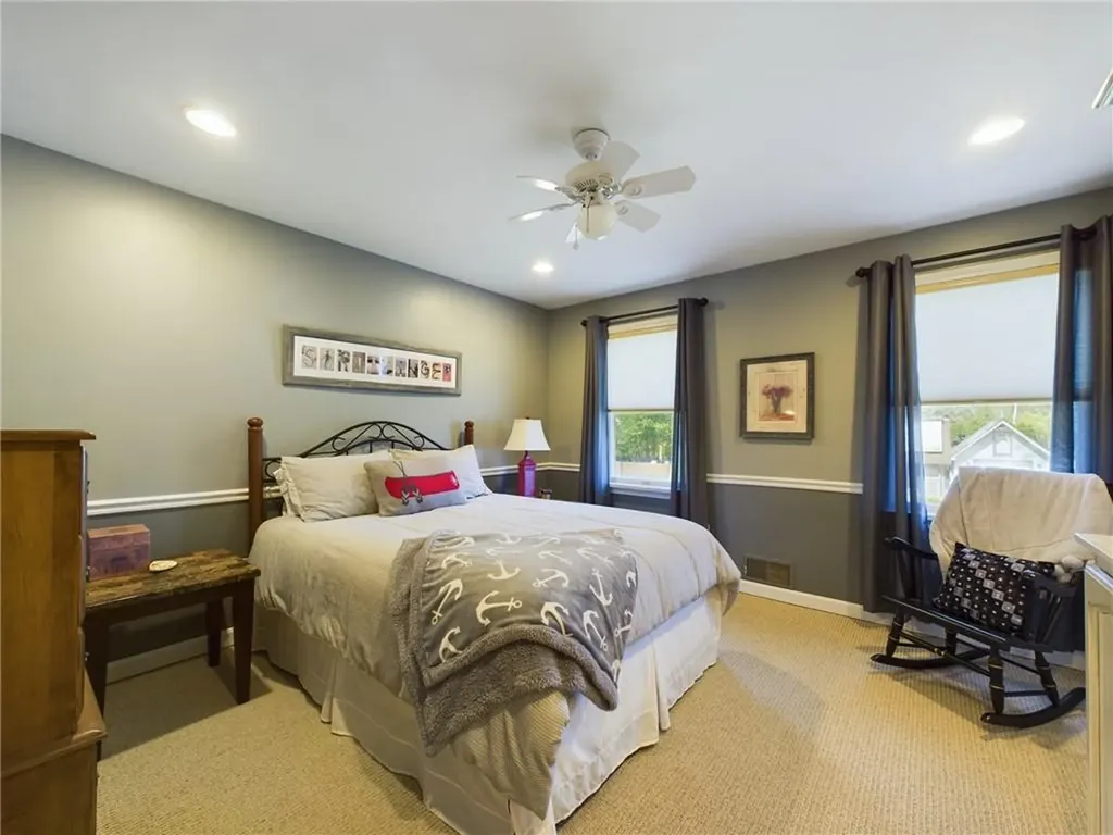 46 Pleasant Avenue Narragansett RI 02882