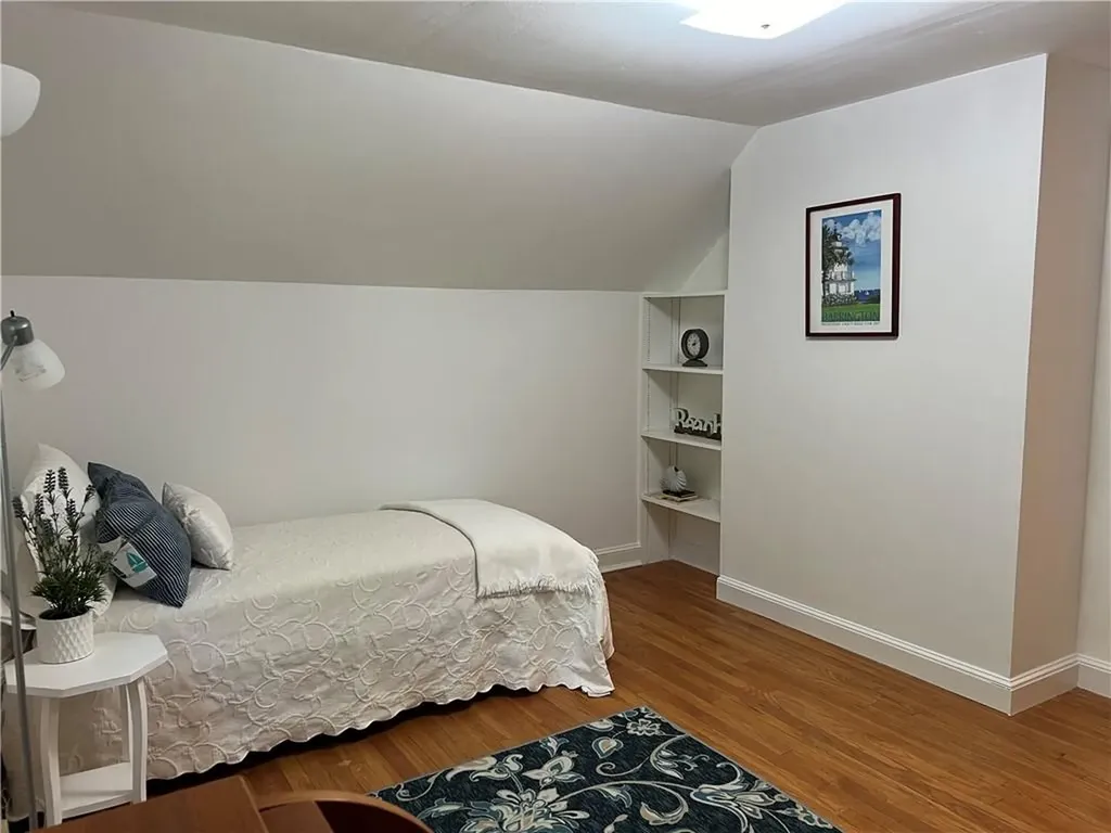 17 Stanhope Drive Barrington RI 02806