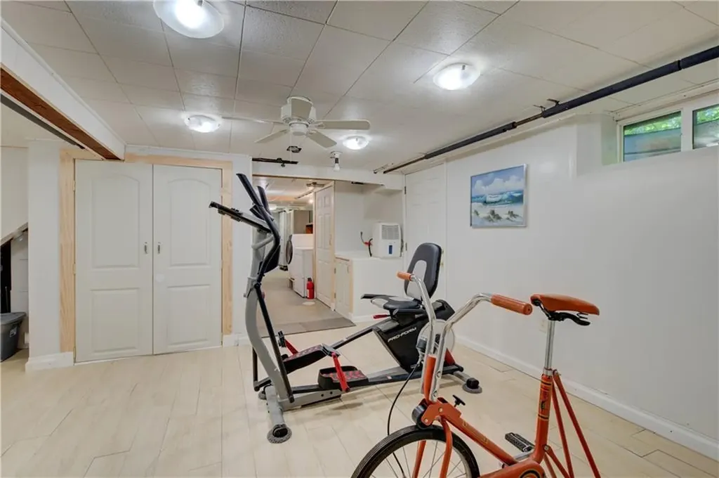 17 Stanhope Drive Barrington RI 02806