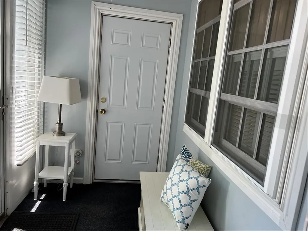 17 Stanhope Drive Barrington RI 02806