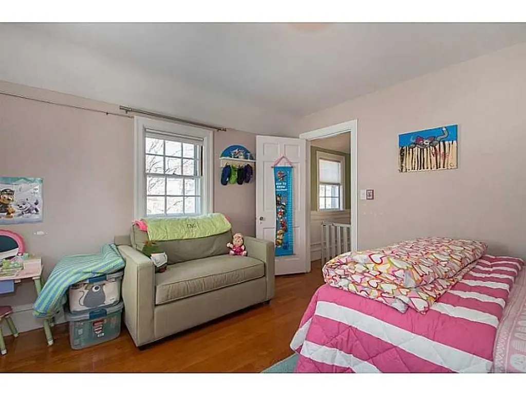 64 Sargent Avenue Providence RI 02906