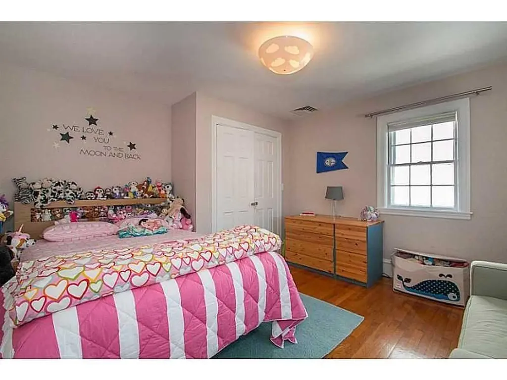 64 Sargent Avenue Providence RI 02906