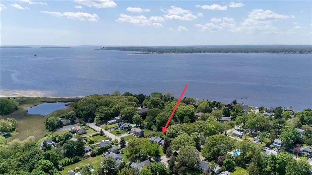 137 Alfred Drown Road Barrington RI 02806
