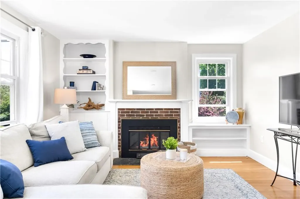 137 Alfred Drown Road Barrington RI 02806