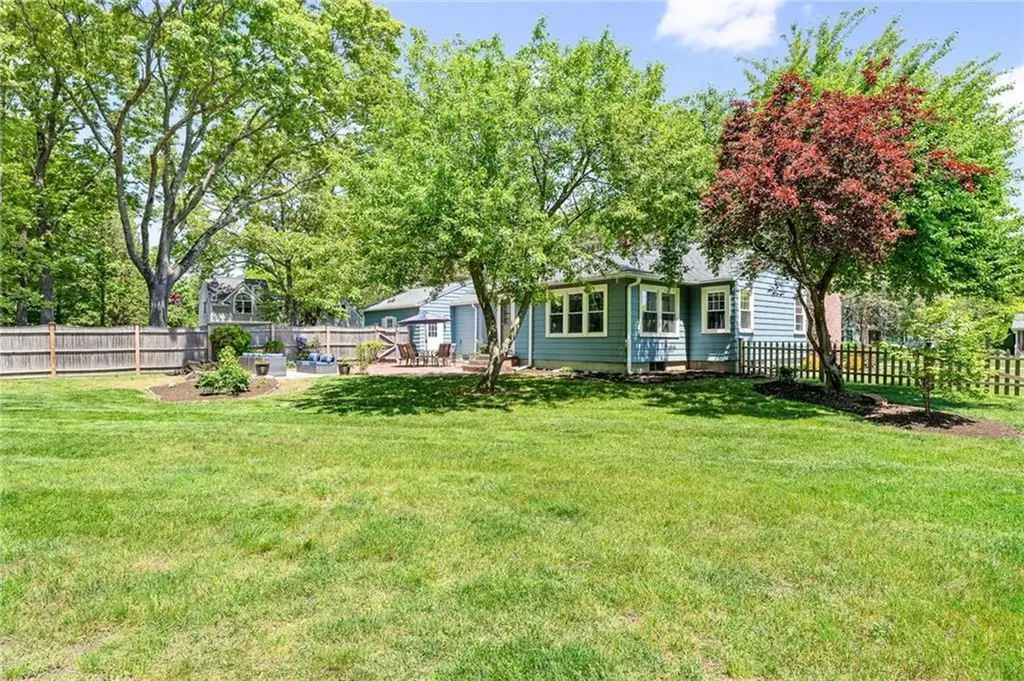 137 Alfred Drown Road Barrington RI 02806