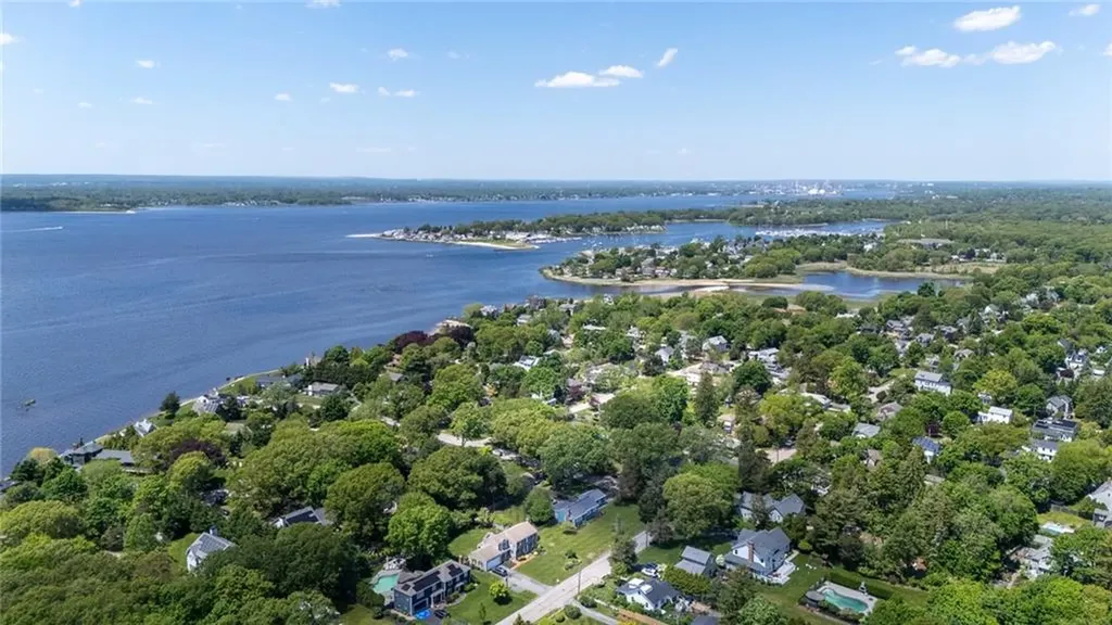 137 Alfred Drown Road Barrington RI 02806