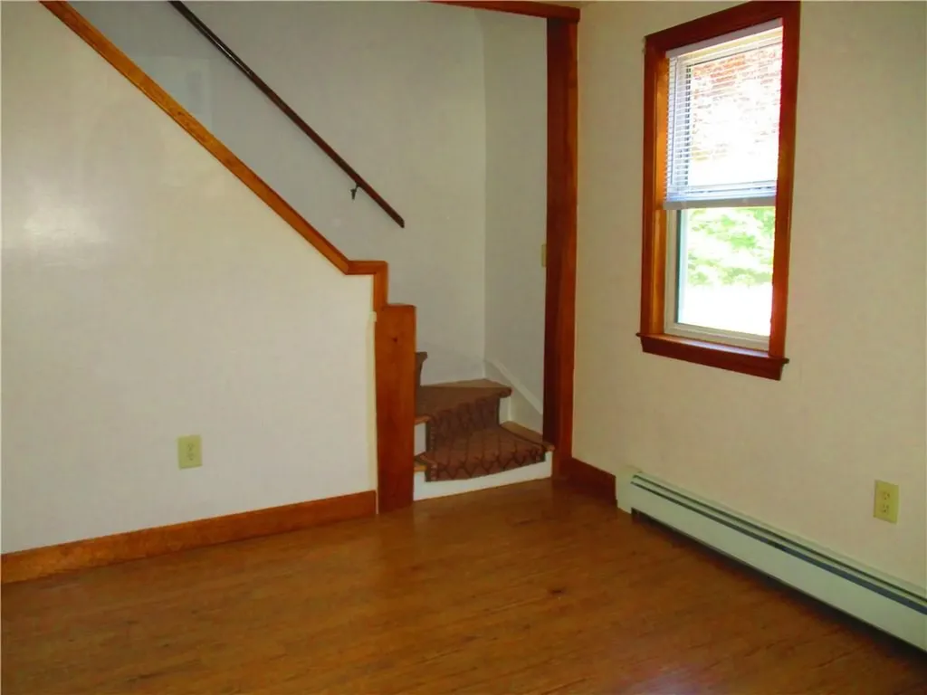 91 Milton Road Warwick RI 02888