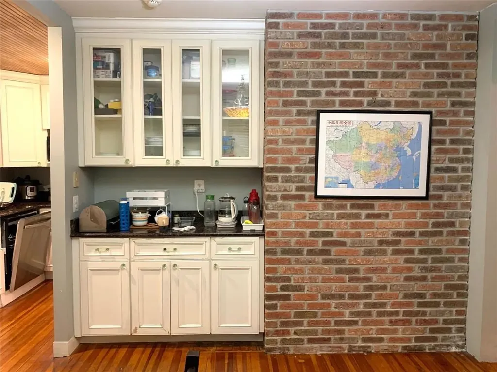 105 Arlington Avenue Providence RI 02906