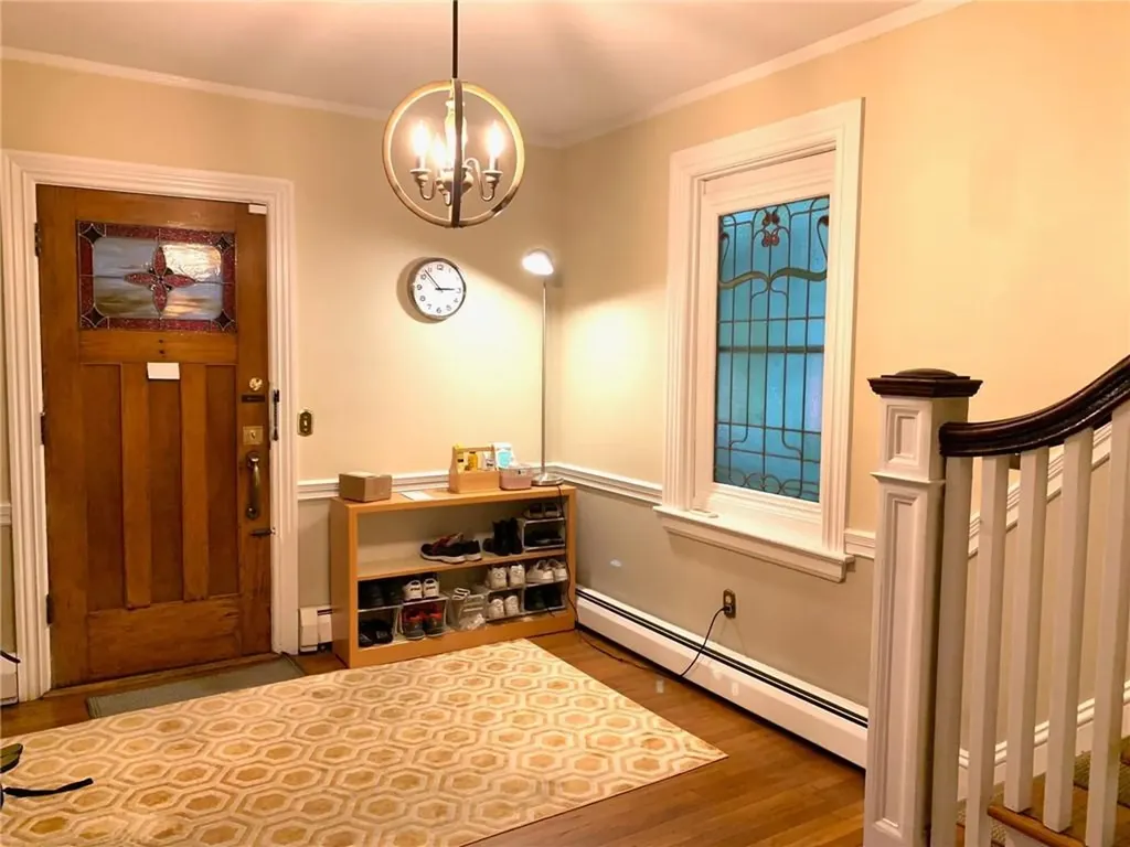105 Arlington Avenue Providence RI 02906