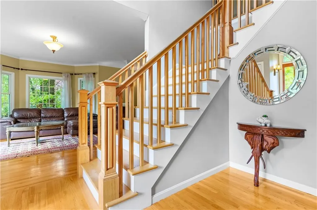 157 Joseph Court Warwick RI 02886