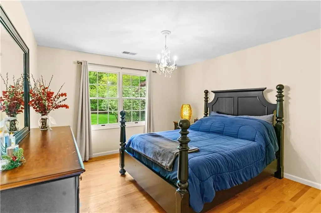 157 Joseph Court Warwick RI 02886