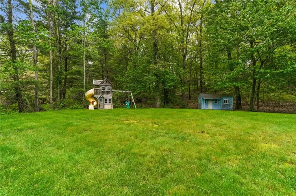 157 Joseph Court Warwick RI 02886