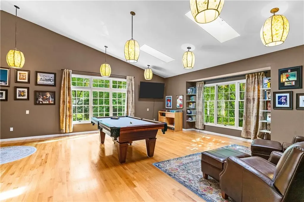 157 Joseph Court Warwick RI 02886