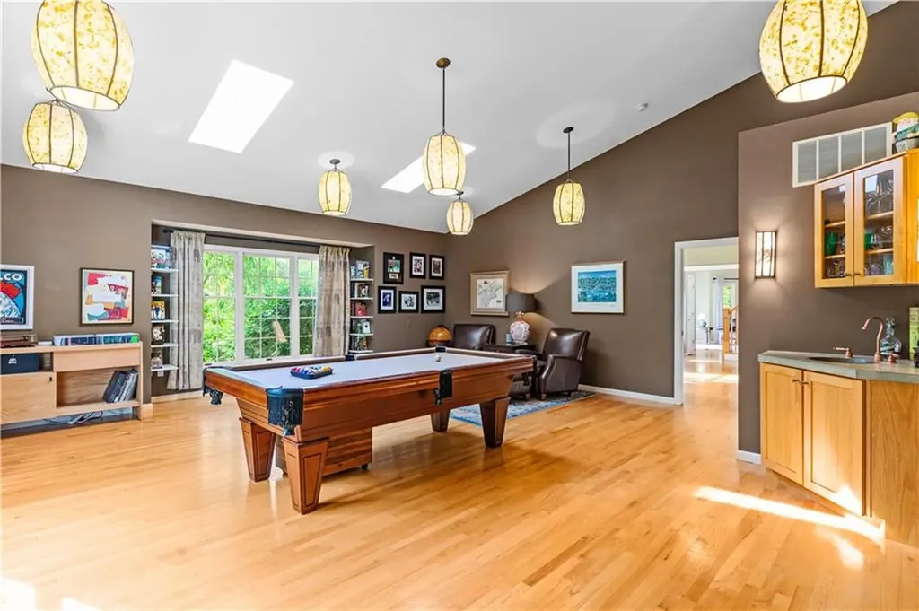 157 Joseph Court Warwick RI 02886