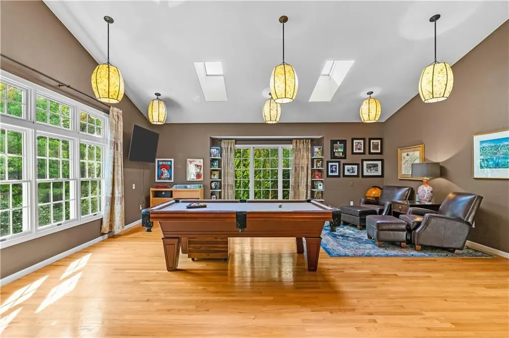 157 Joseph Court Warwick RI 02886
