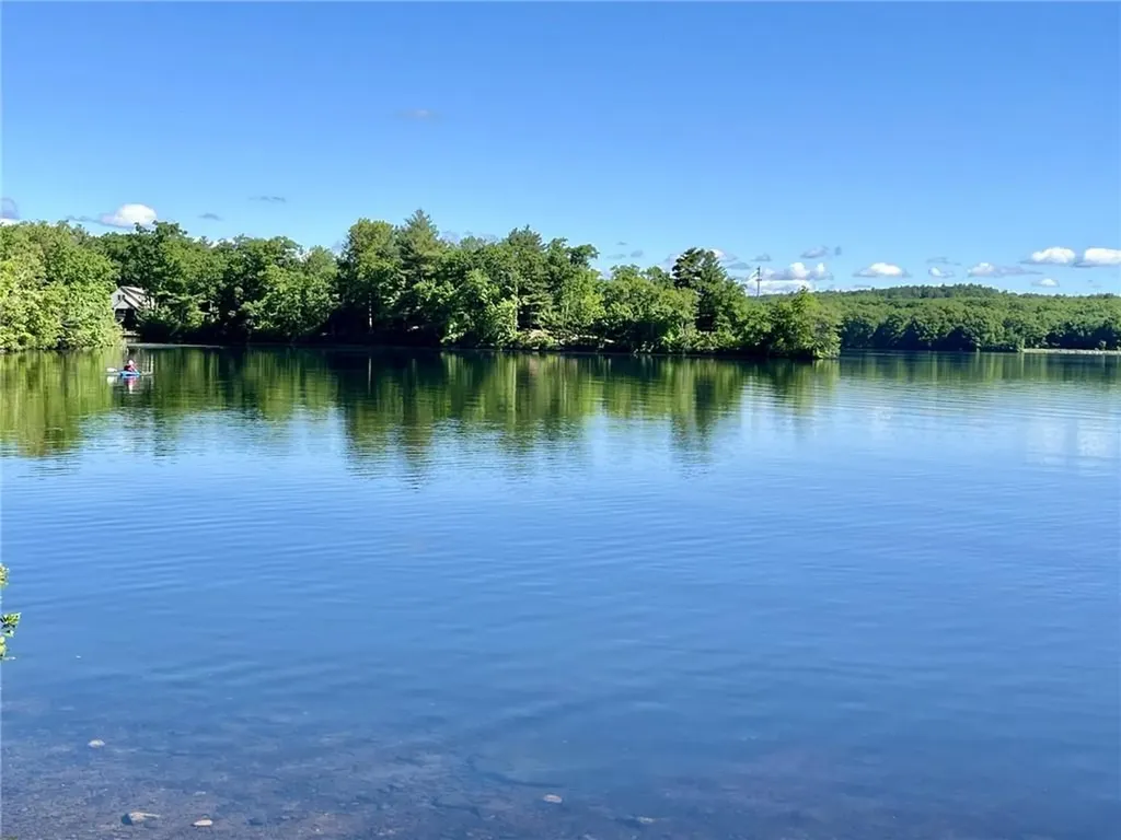 268 Log Road Smithfield RI 02917