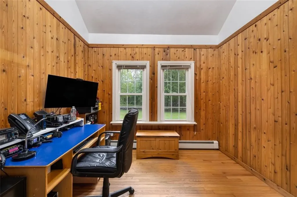 268 Log Road Smithfield RI 02917