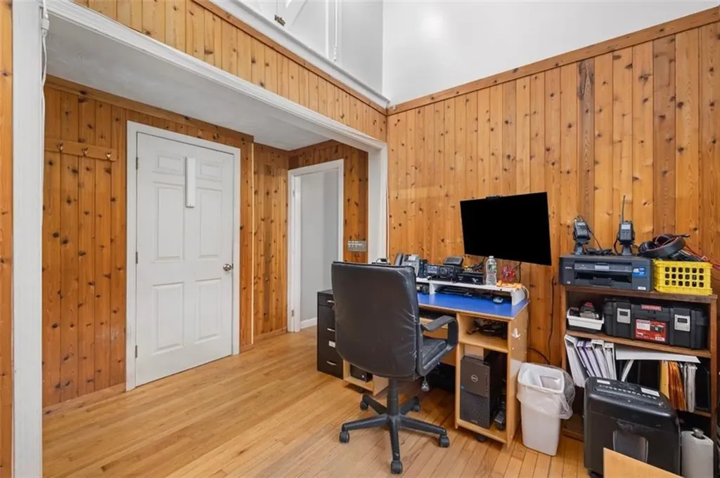 268 Log Road Smithfield RI 02917