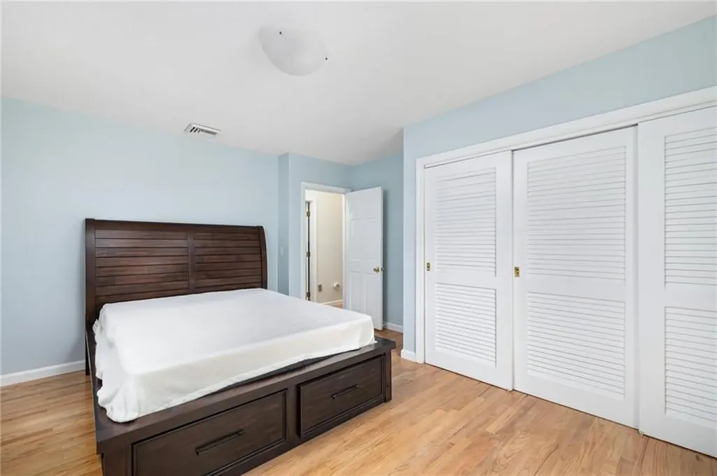 40 Spring Valley Drive East Greenwich RI 02818