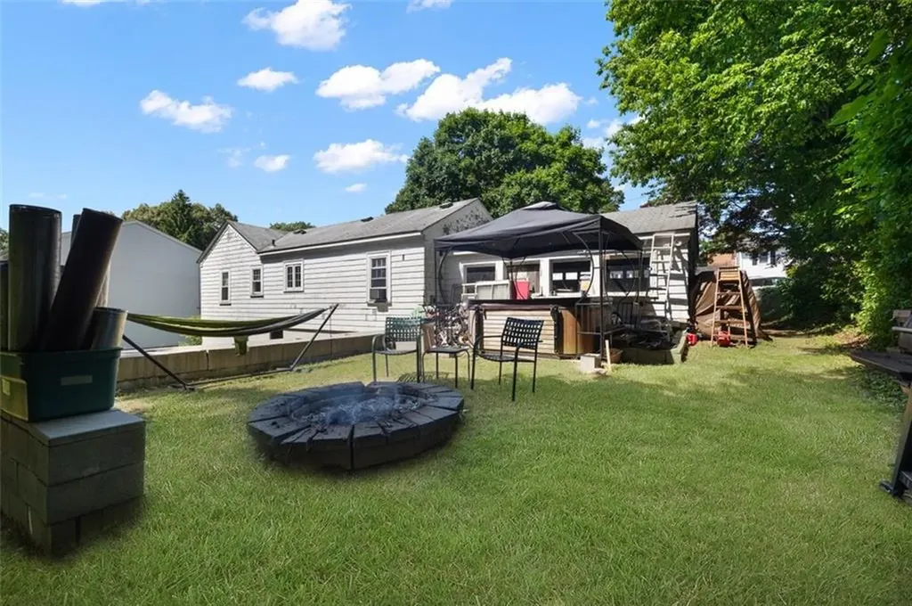 244 Sumner Avenue Warwick RI 02888