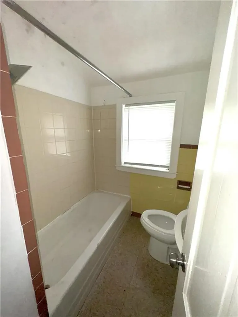 7 Ticknor Street Providence RI 02909