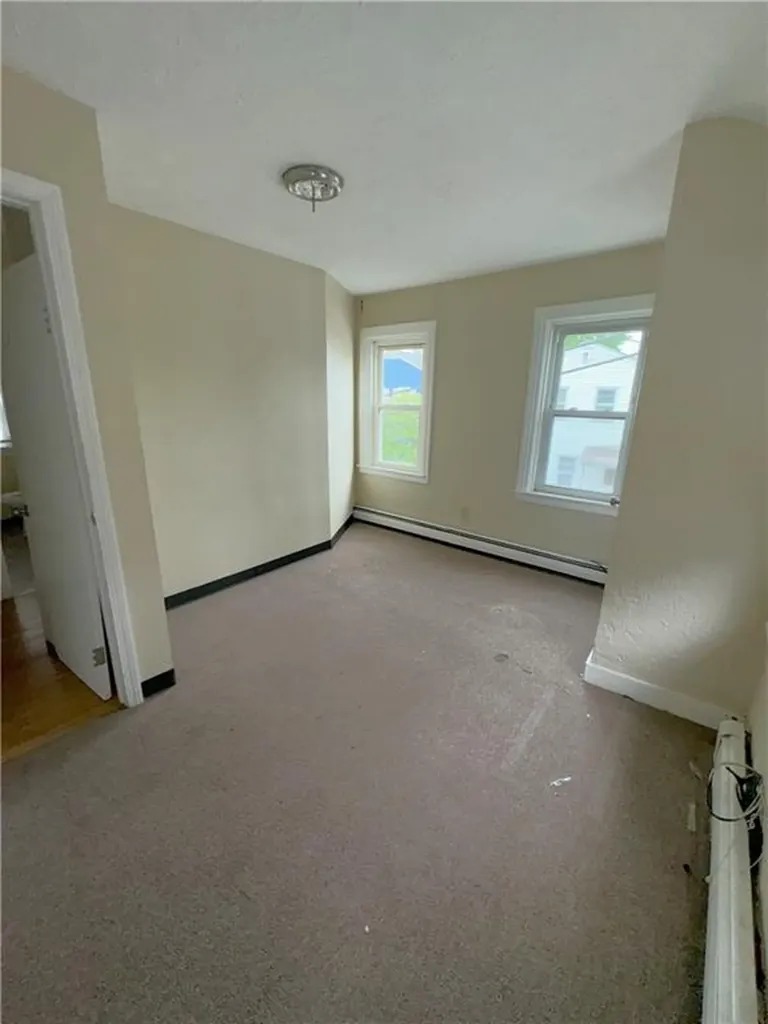 7 Ticknor Street Providence RI 02909