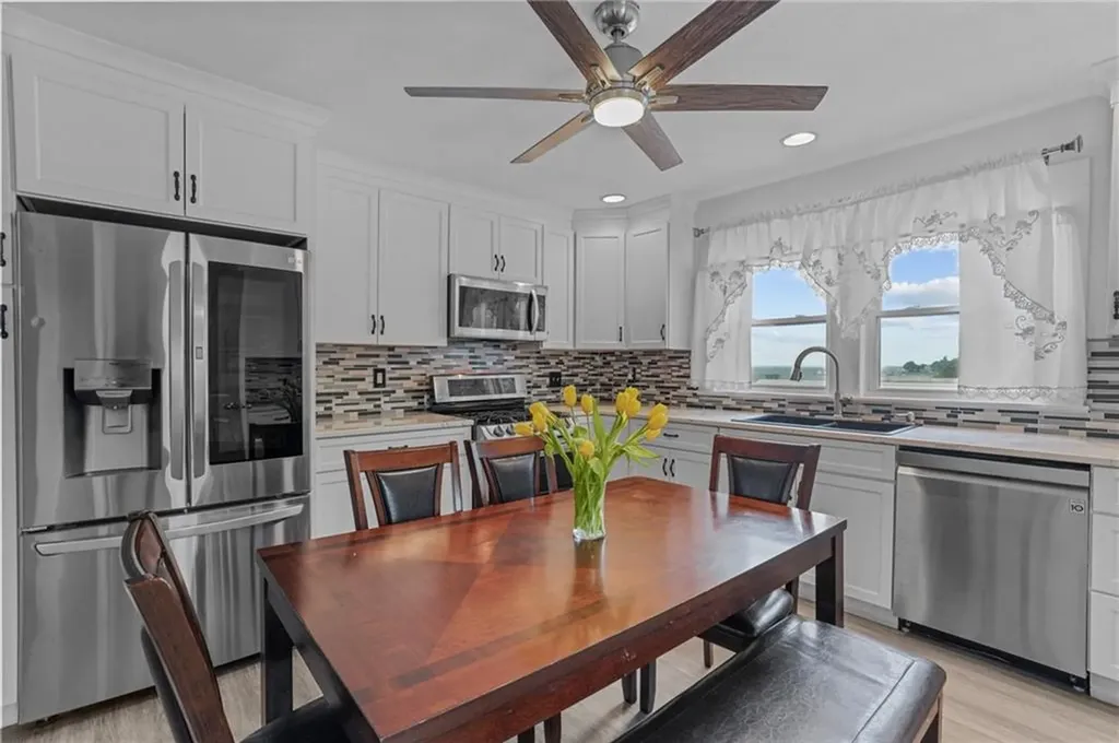 12 Rushton Drive Cranston RI 02905