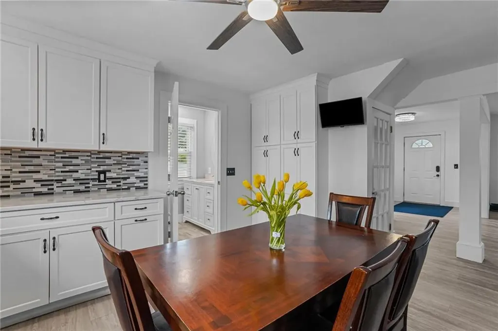 12 Rushton Drive Cranston RI 02905