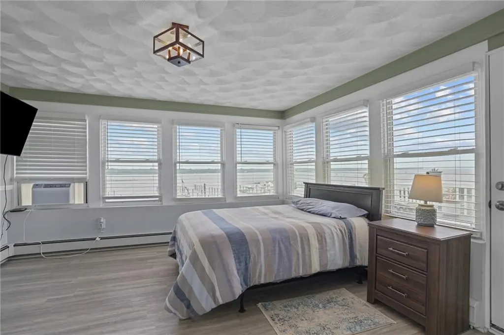 12 Rushton Drive Cranston RI 02905