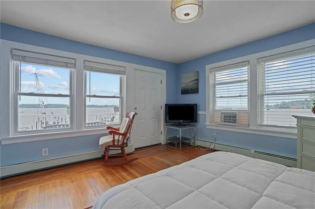 12 Rushton Drive Cranston RI 02905