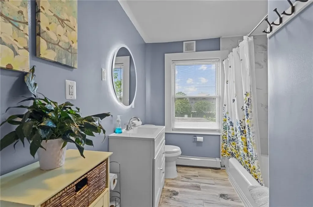 12 Rushton Drive Cranston RI 02905