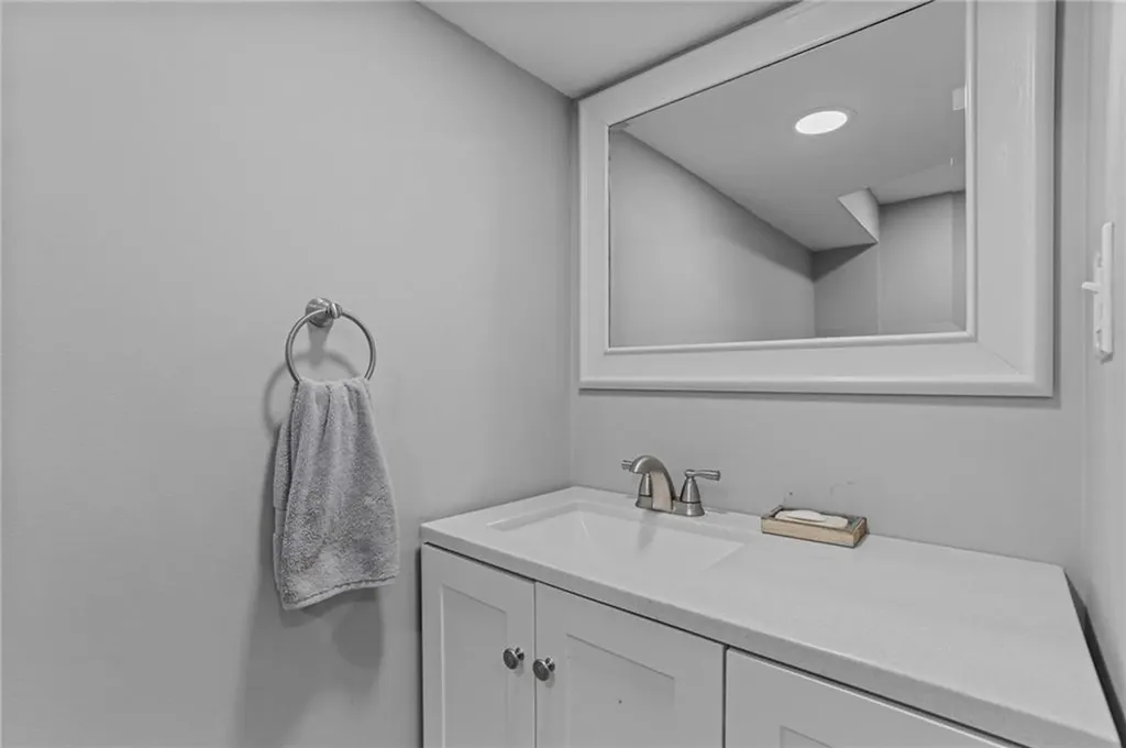 12 Rushton Drive Cranston RI 02905